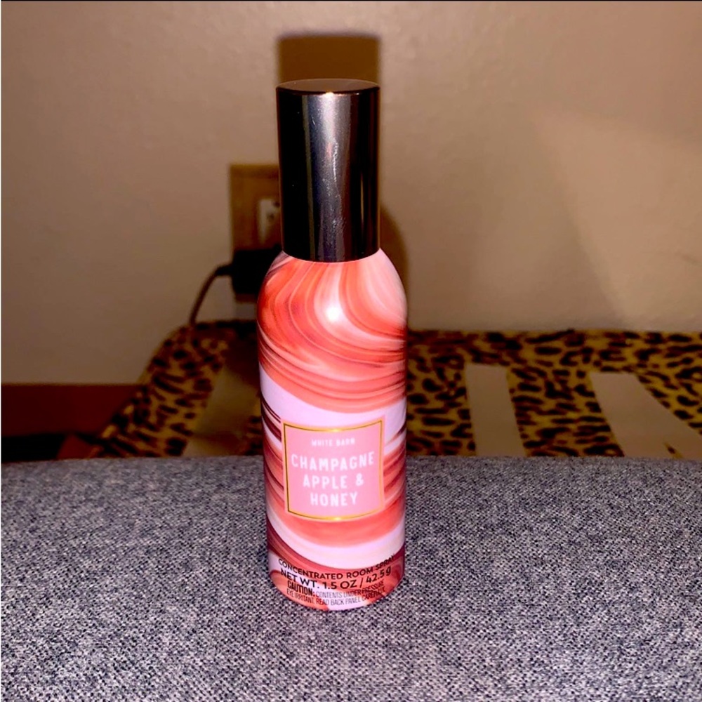 White Barn Champagne Apple & Honey Room Spray